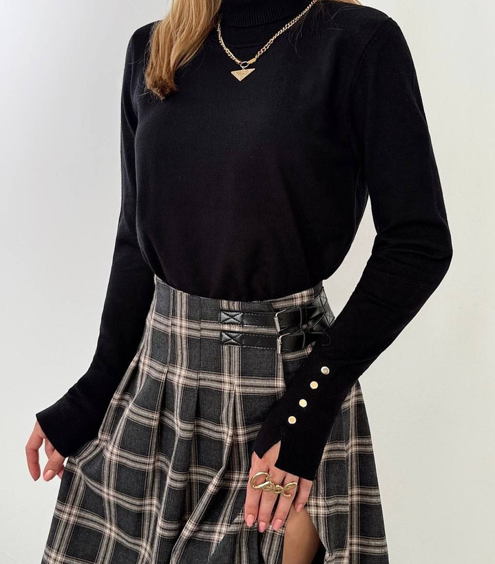 بافت یقهاسکی زنانه دیلوین ترک با دکمه طلایی